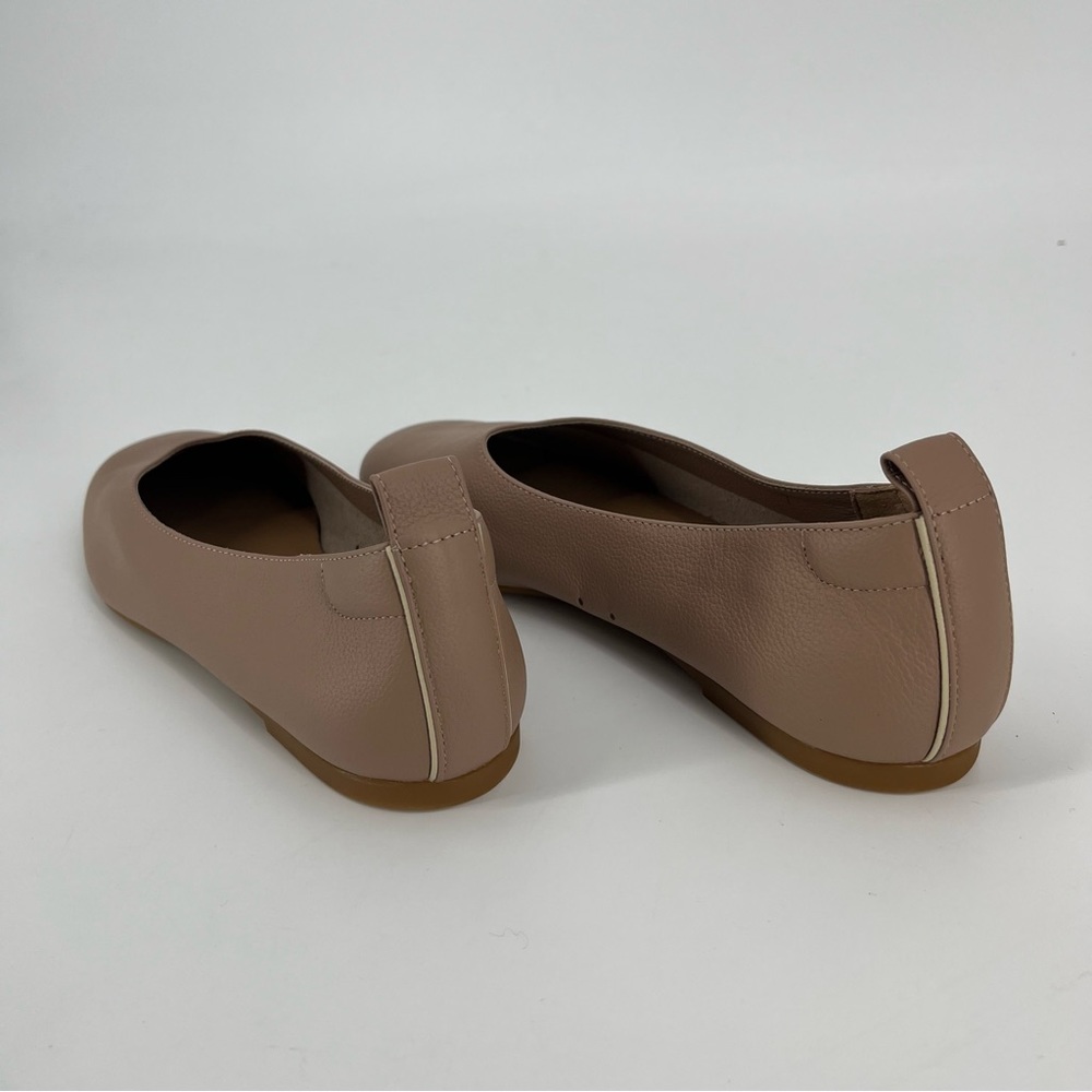 Everlane Pebbled Leather Ballet Flats in Taupe - Picture 12 of 13